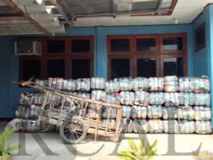 Roupa OB hamutuk karon 100.
atu ultrapasa fronteira Citrana ba Oepoli Indonesia